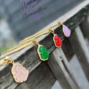 3 for $60!!!! Choose any of the 3 necklaces above for 60$! *no ship included*